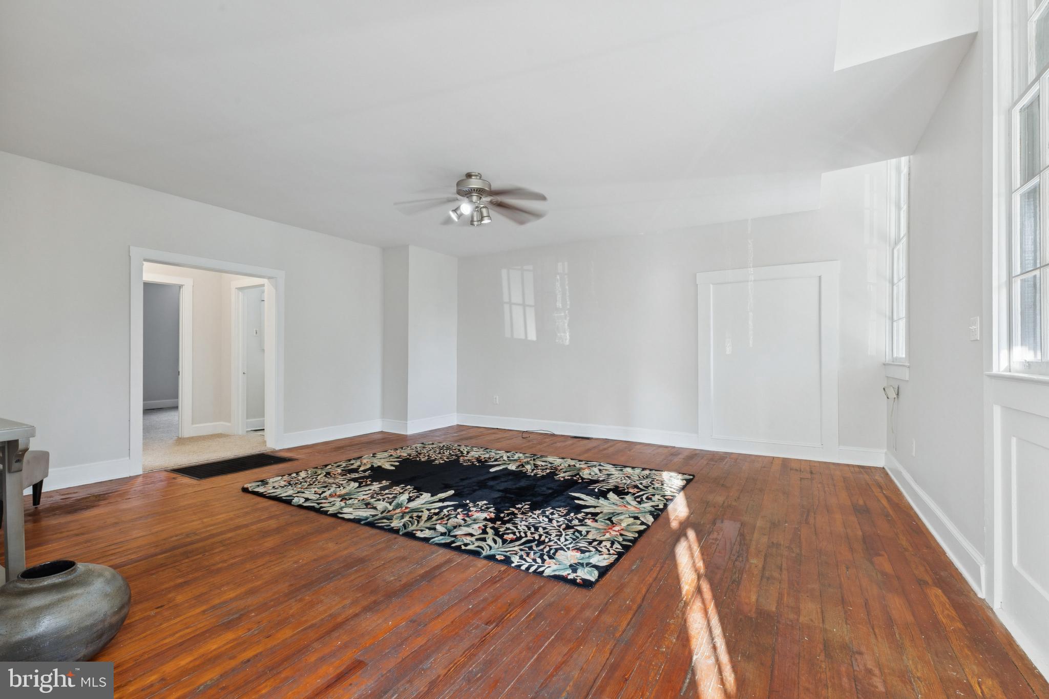 101, 103 W MAIN STREET W