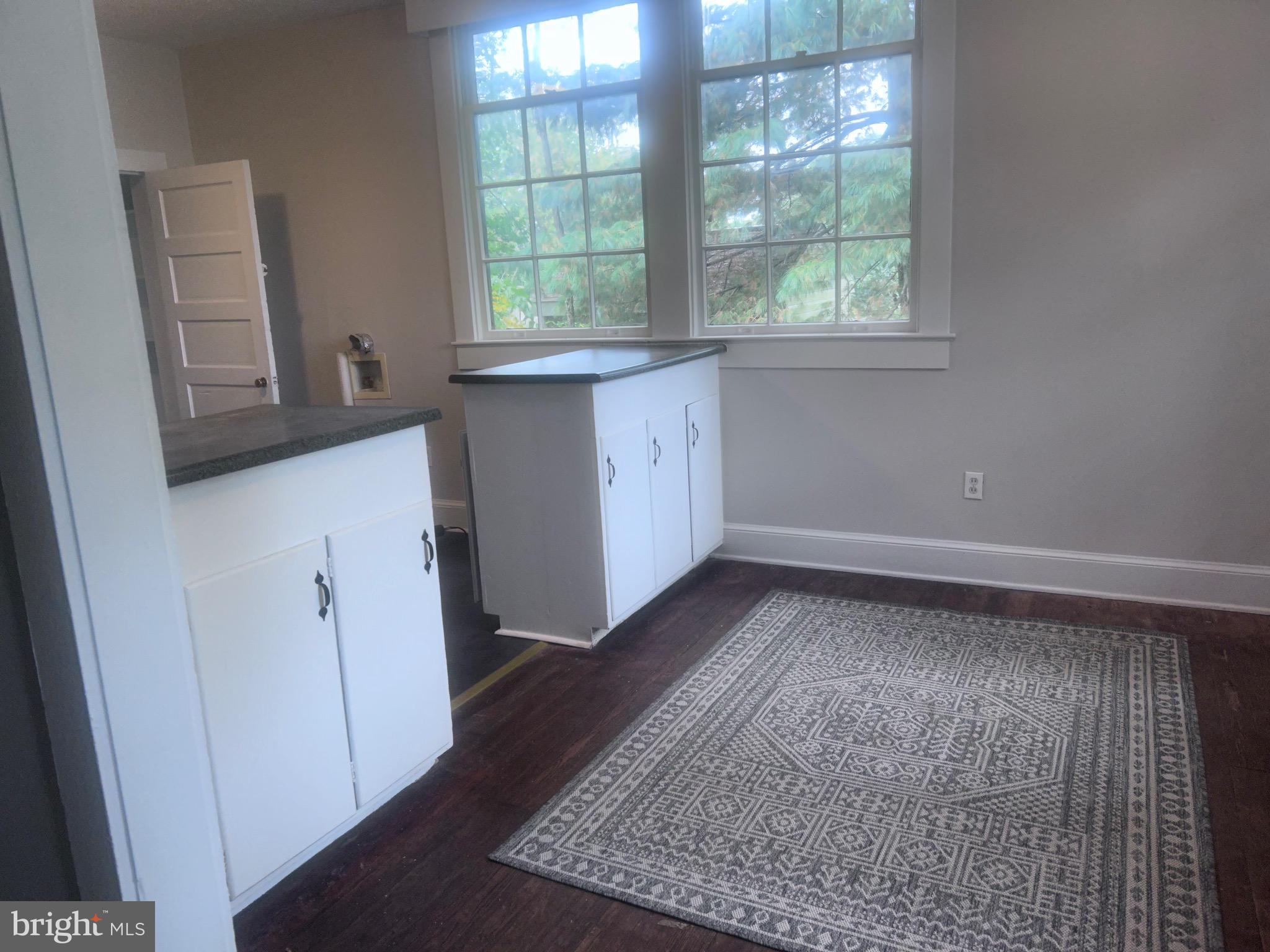 101, 103 W MAIN STREET W