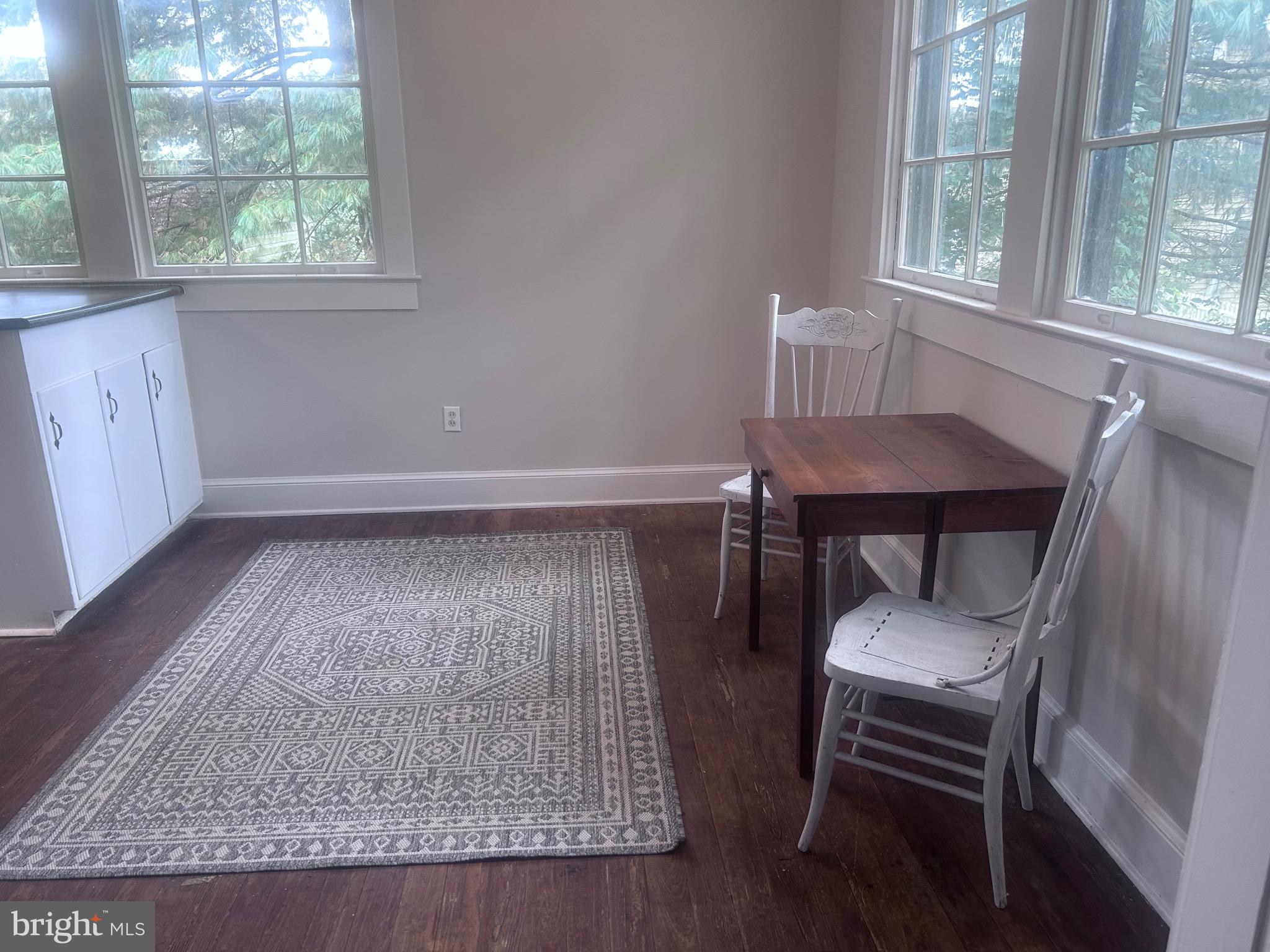 101, 103 W MAIN STREET W