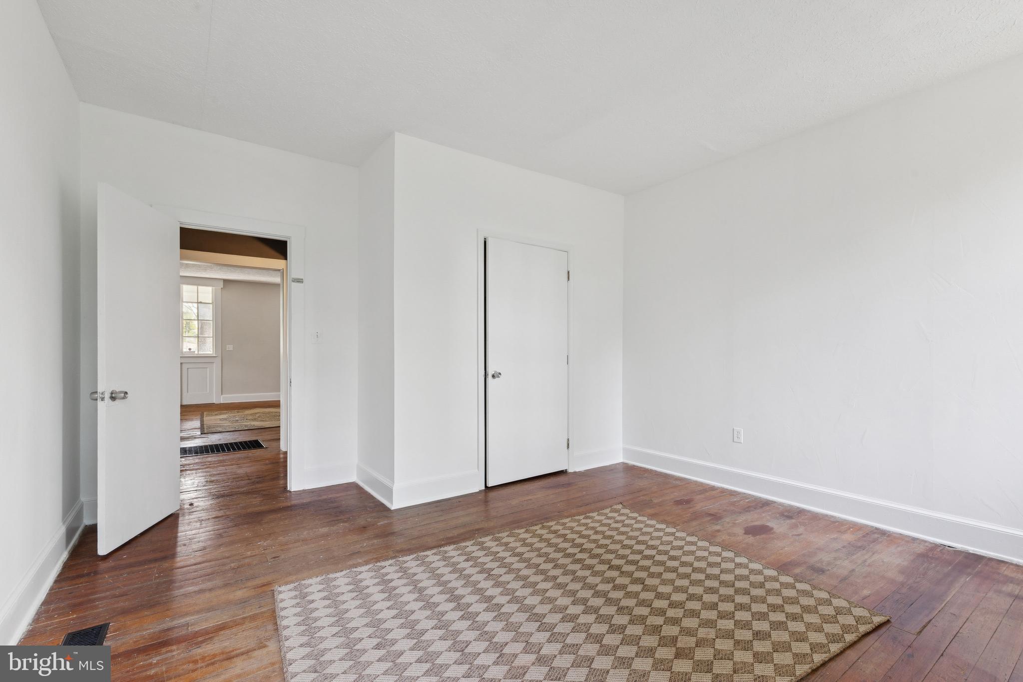 101, 103 W MAIN STREET W