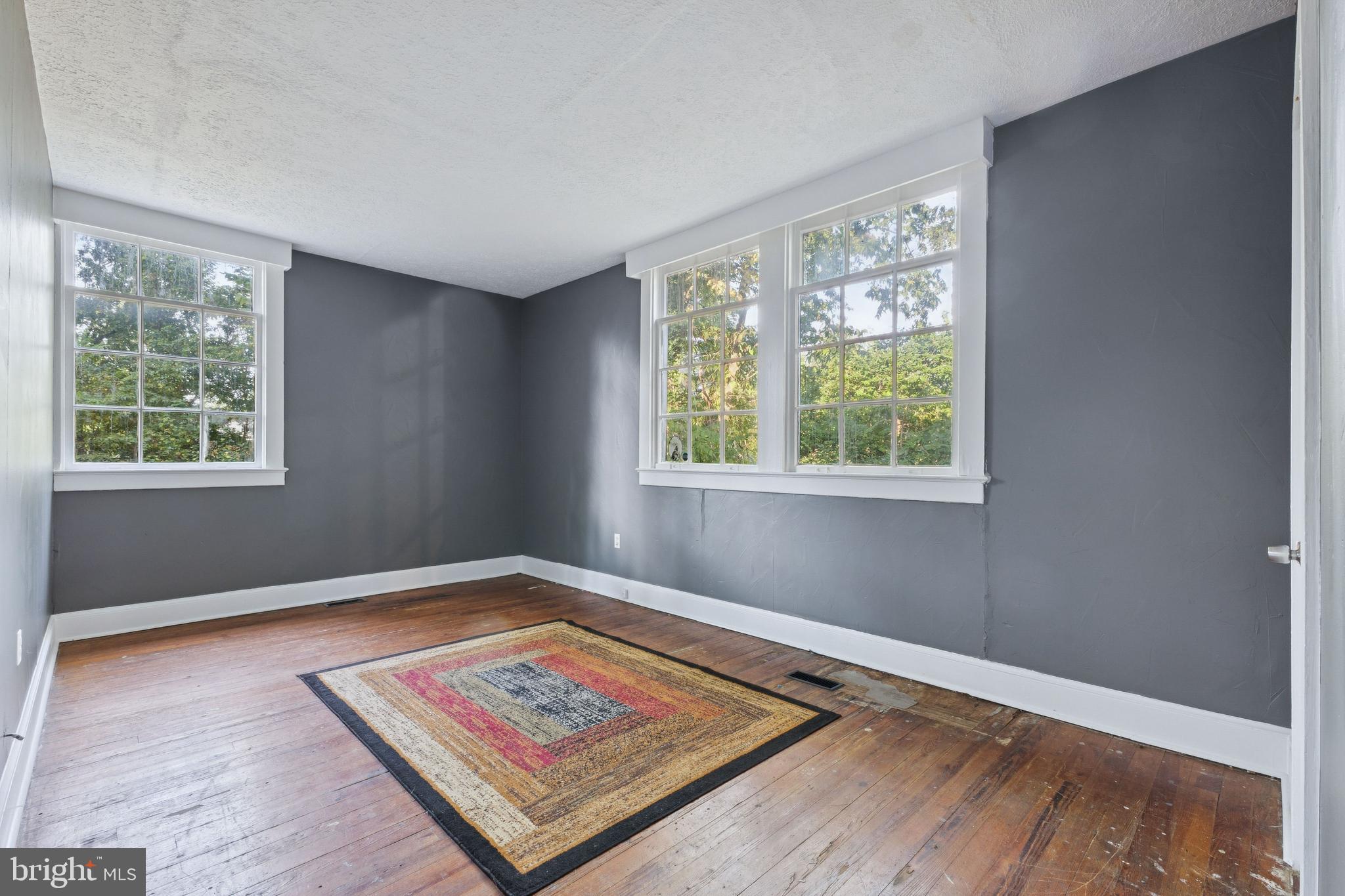 101, 103 W MAIN STREET W