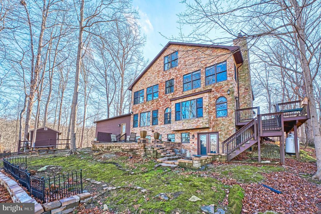 222 BARRED OWL LANE