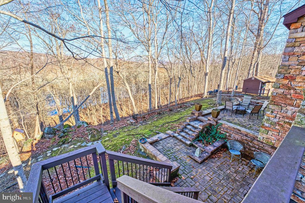 222 BARRED OWL LANE