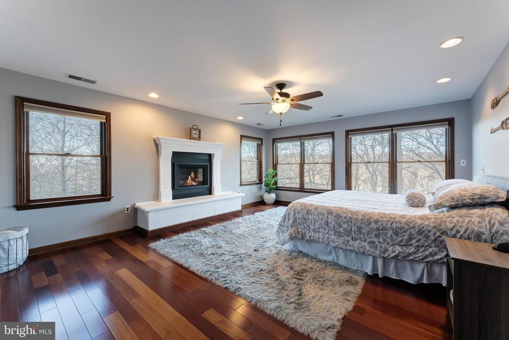 222 BARRED OWL LANE