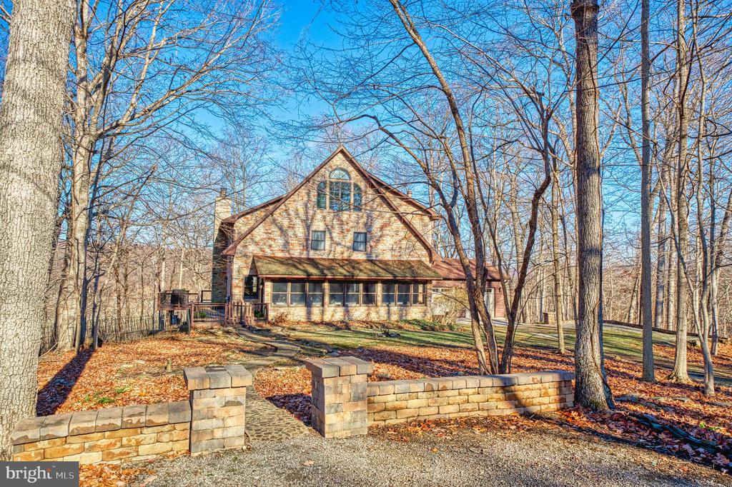 222 BARRED OWL LANE