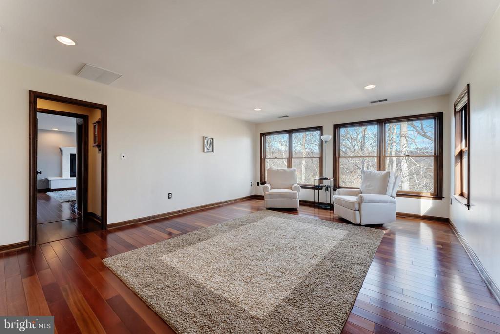 222 BARRED OWL LANE