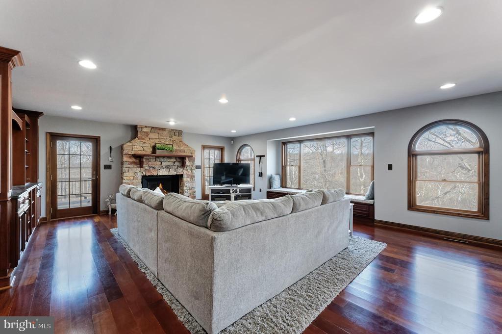222 BARRED OWL LANE