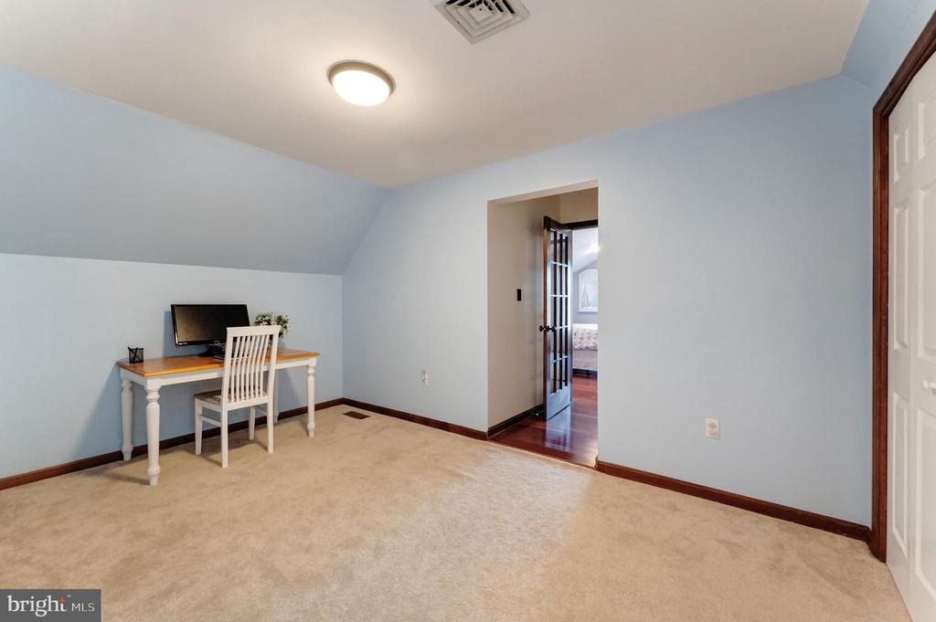 222 BARRED OWL LANE