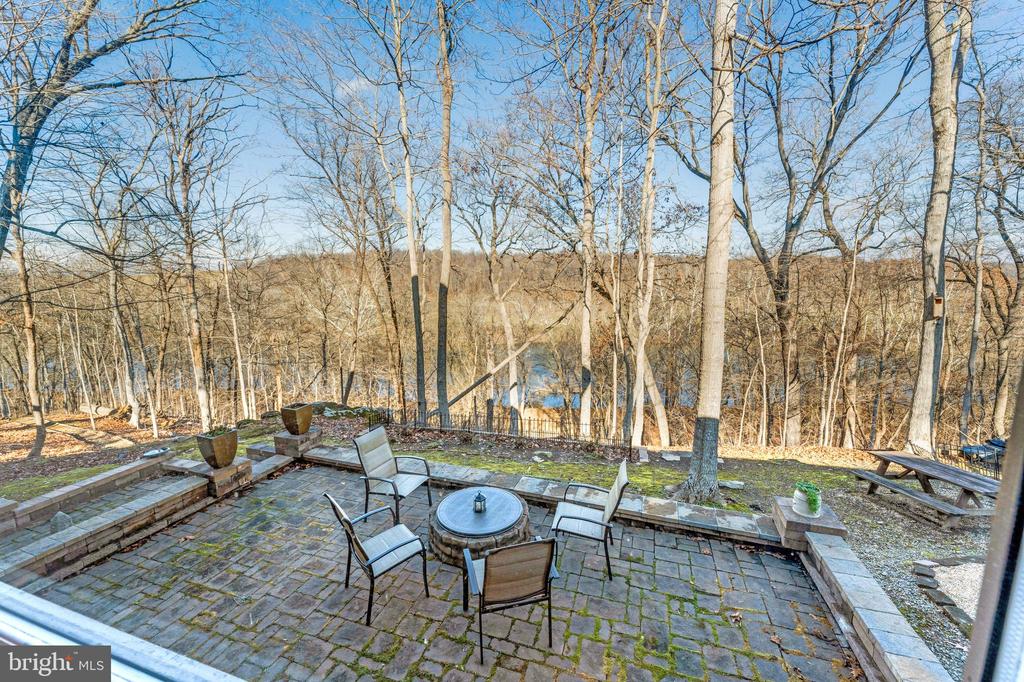 222 BARRED OWL LANE