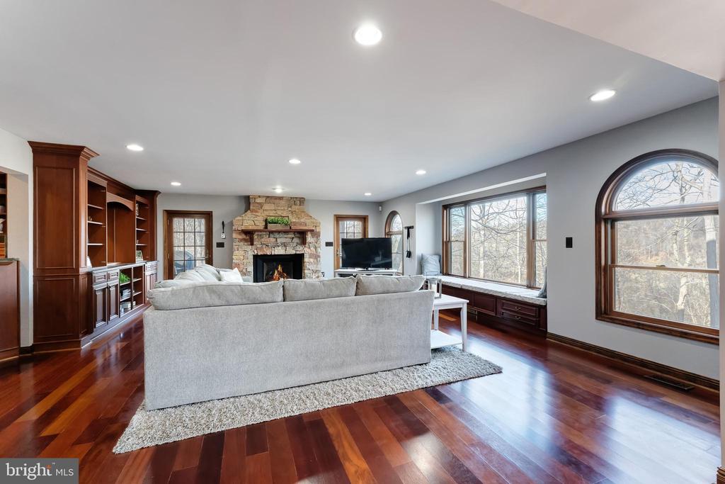 222 BARRED OWL LANE