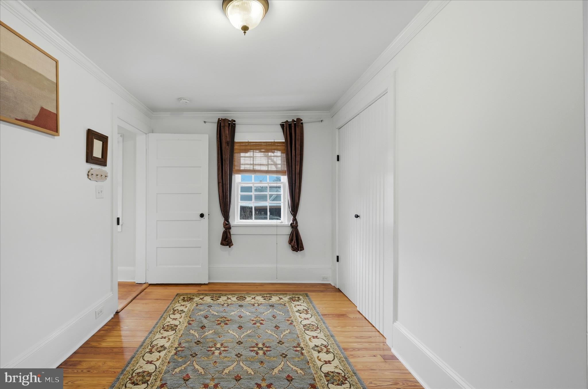2 W MAIN STREET