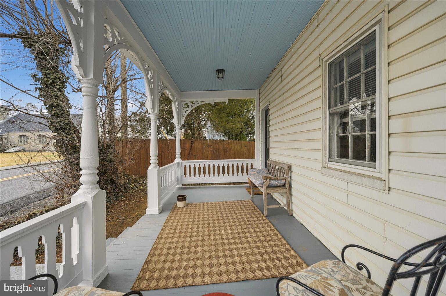 2 W MAIN STREET