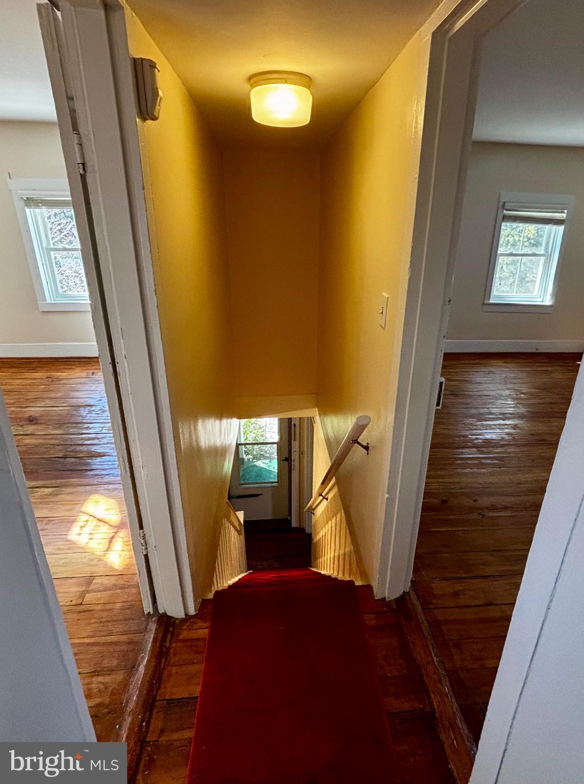 8122 JOHN MOSBY HWY.