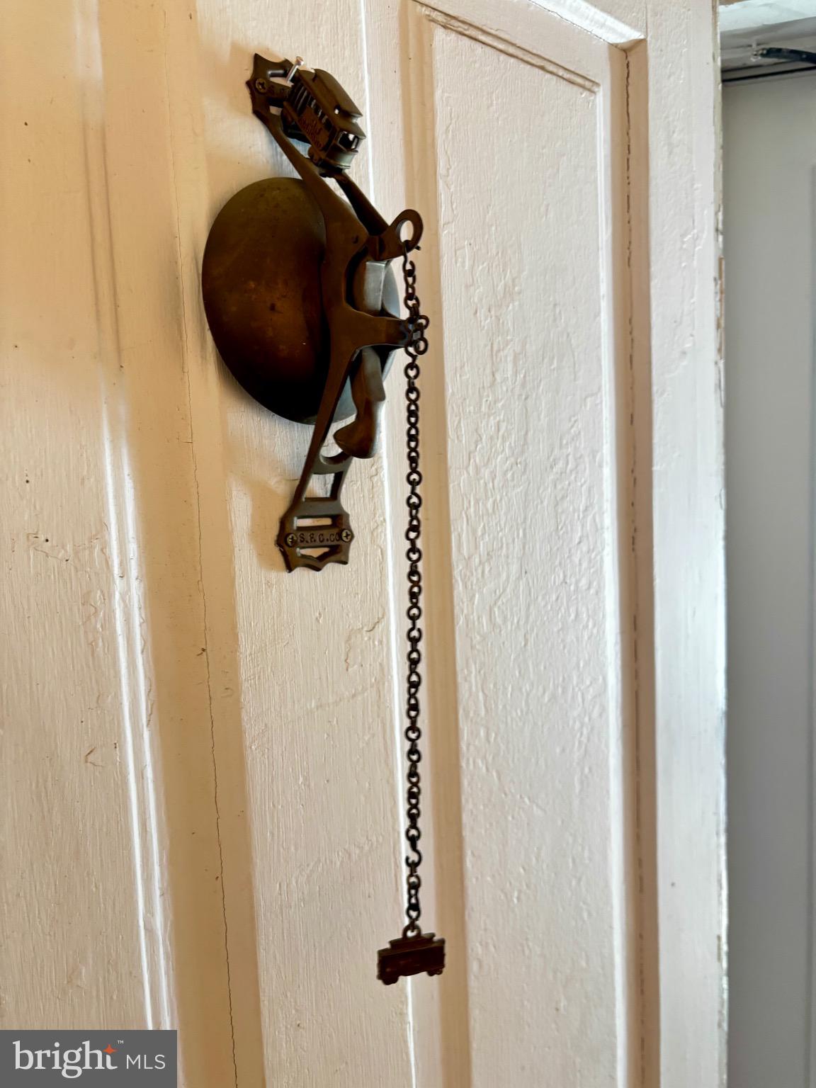 8122 JOHN MOSBY HWY.