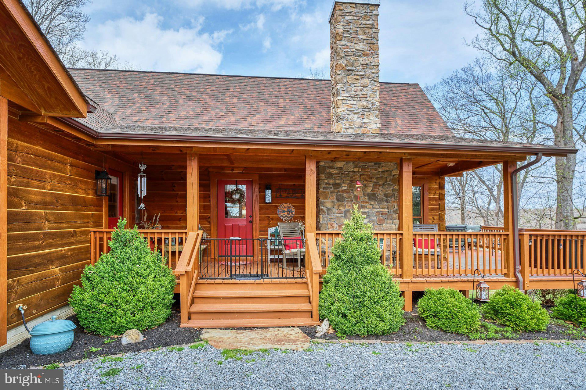 84 CARDINAL LANE