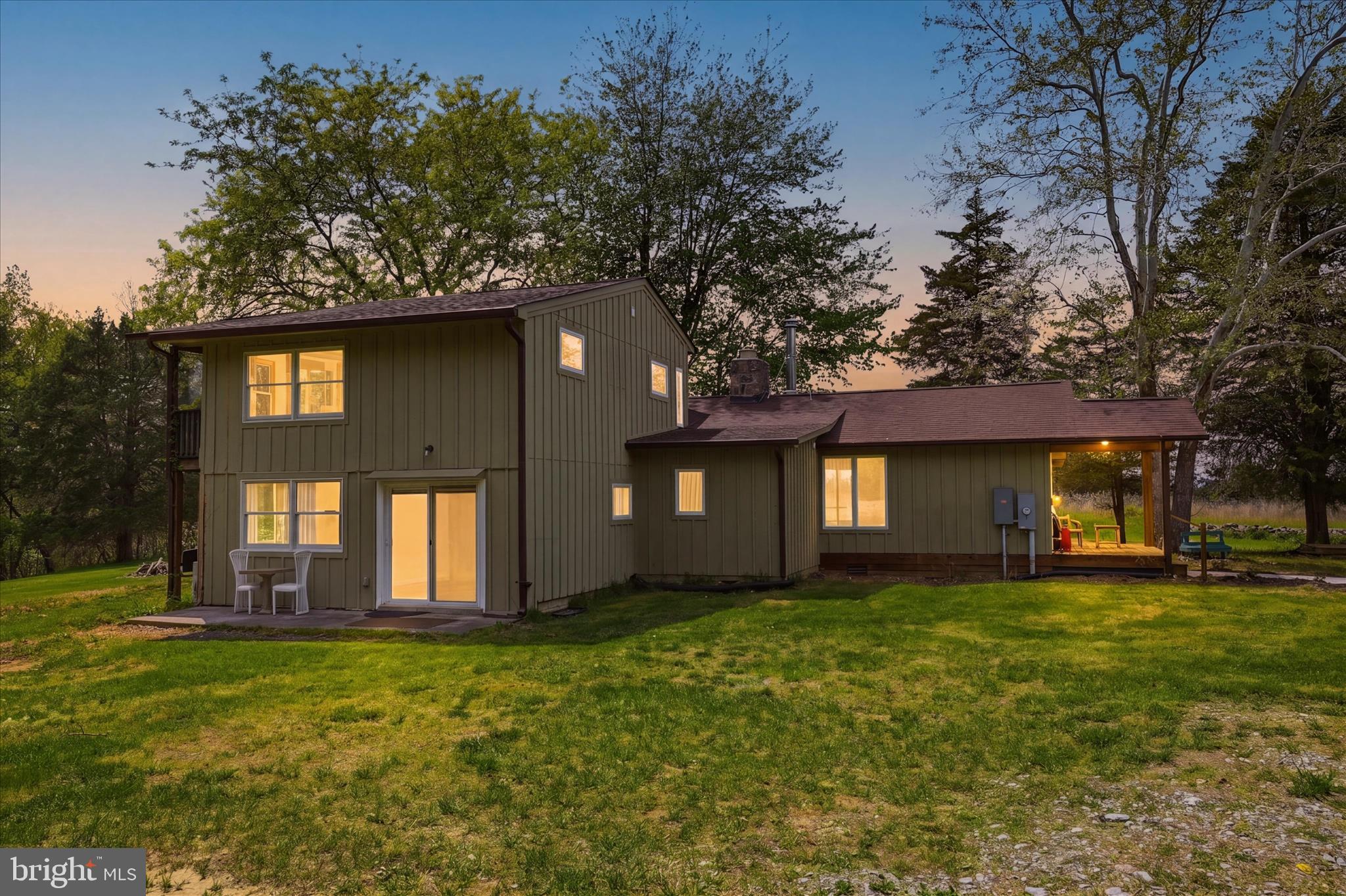 4001 CALMES NECK LANE