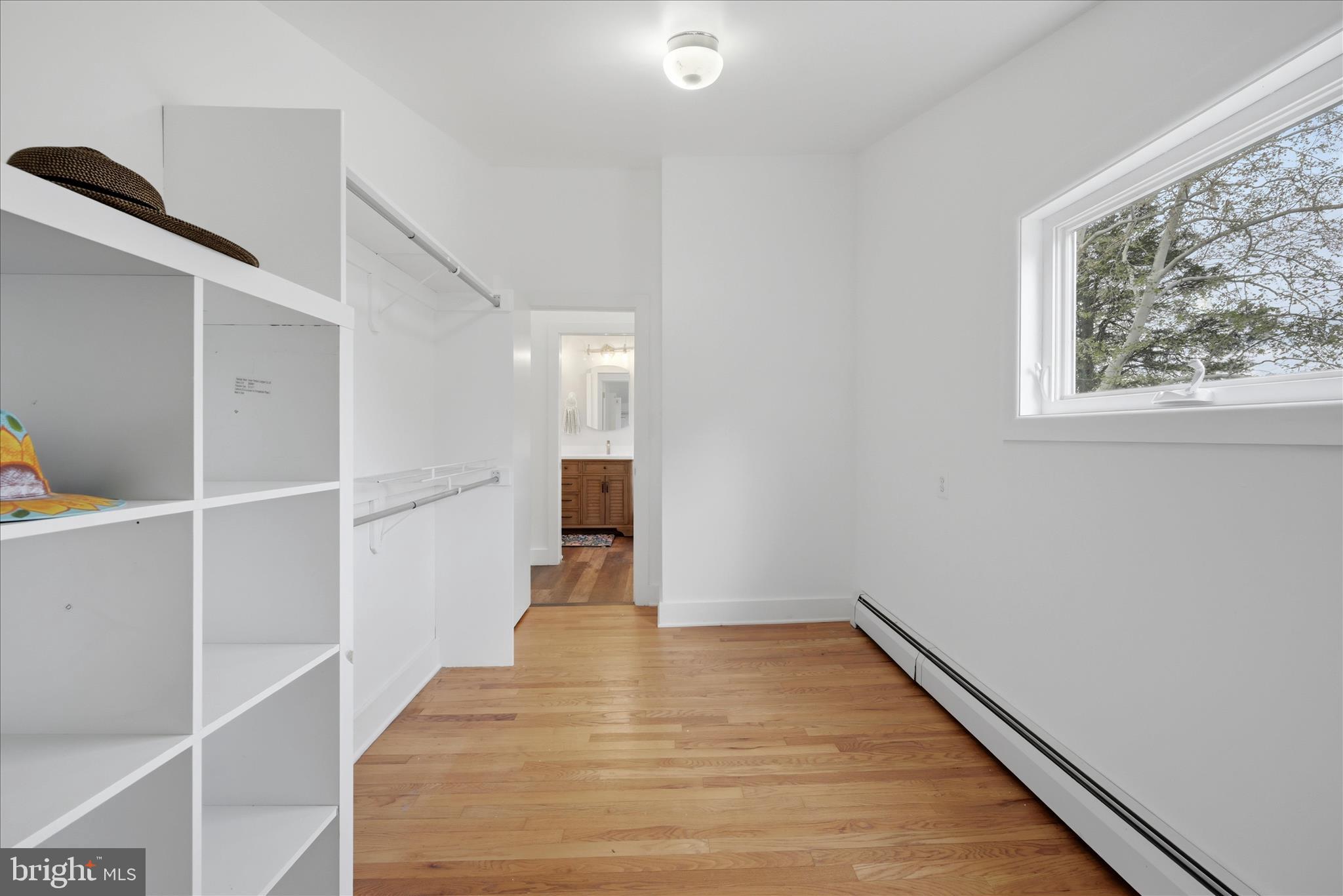 4001 CALMES NECK LANE