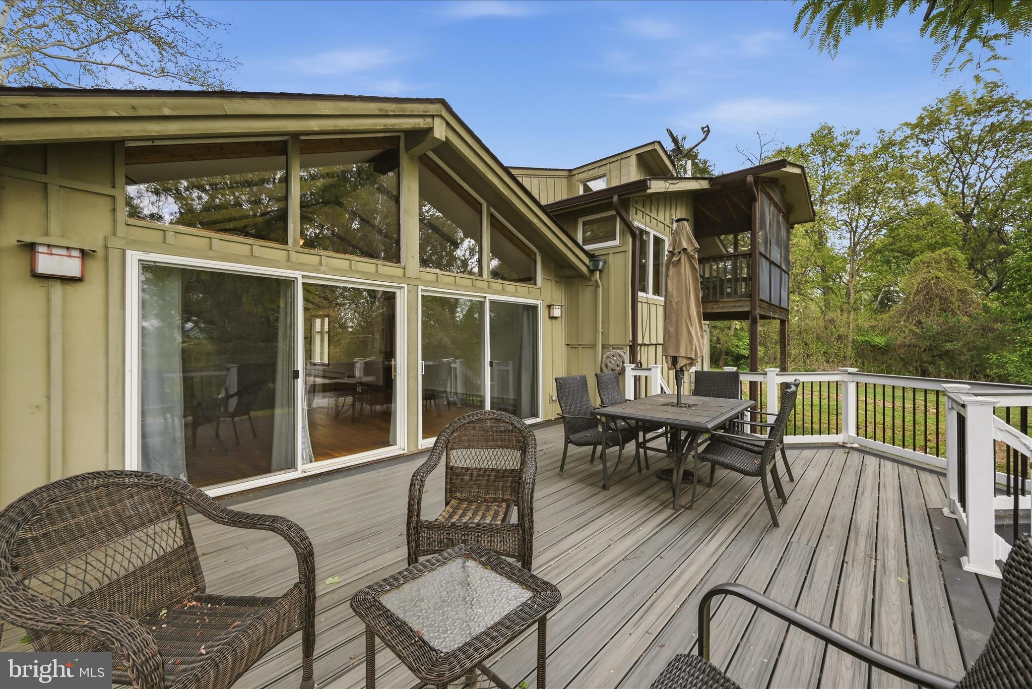 4001 CALMES NECK LANE