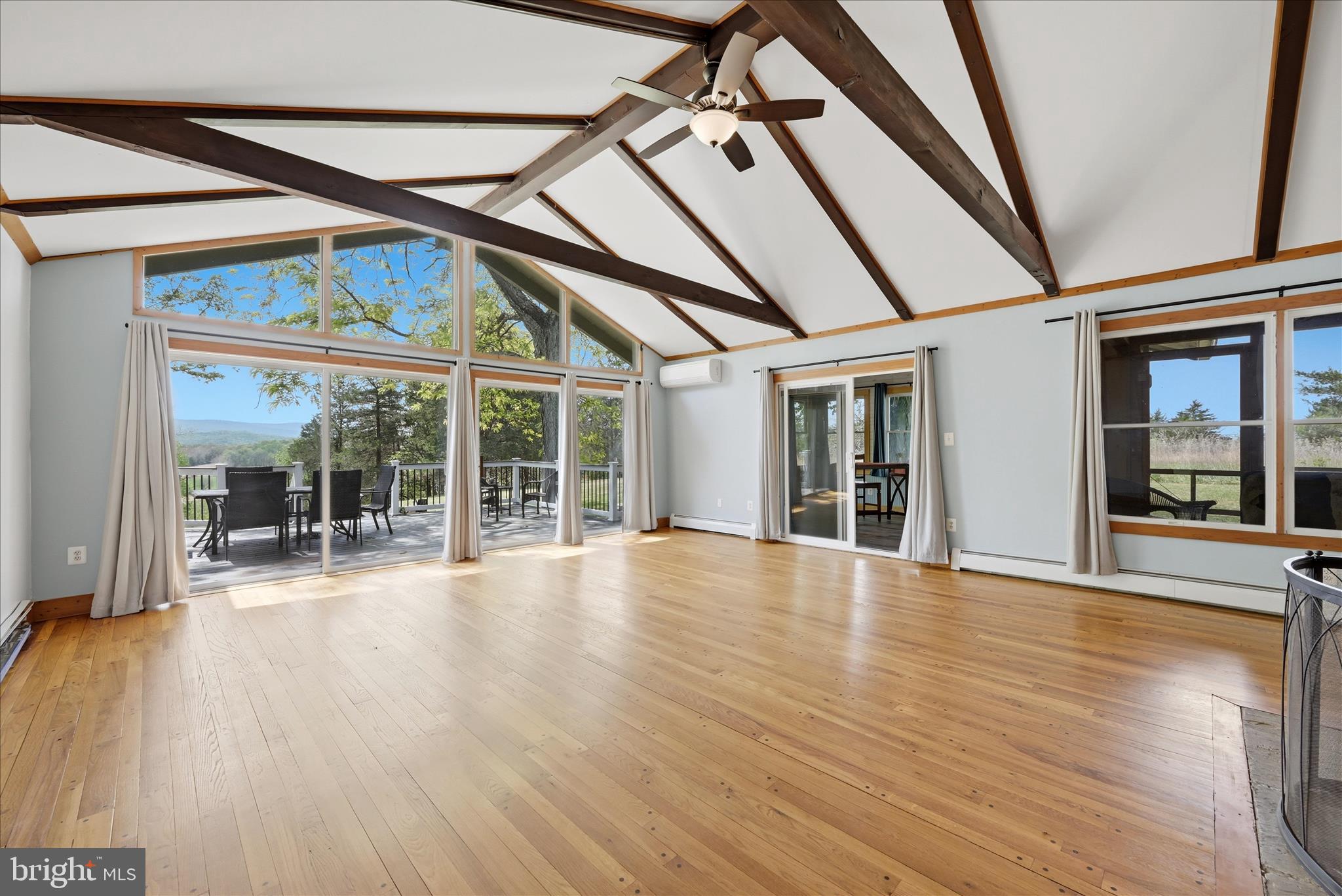 4001 CALMES NECK LANE