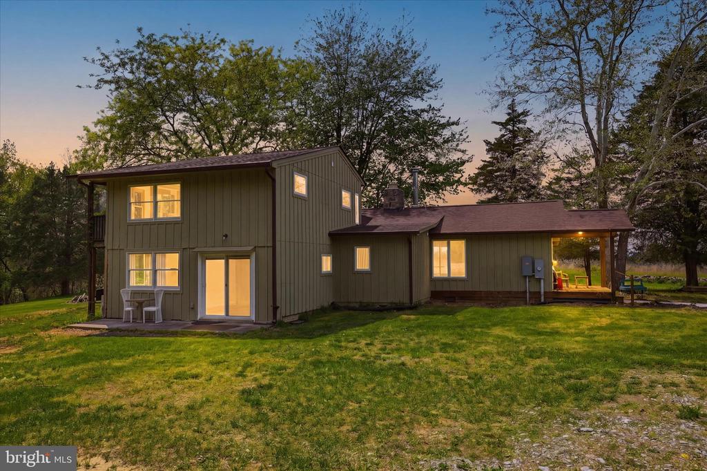 4001 CALMES NECK LANE