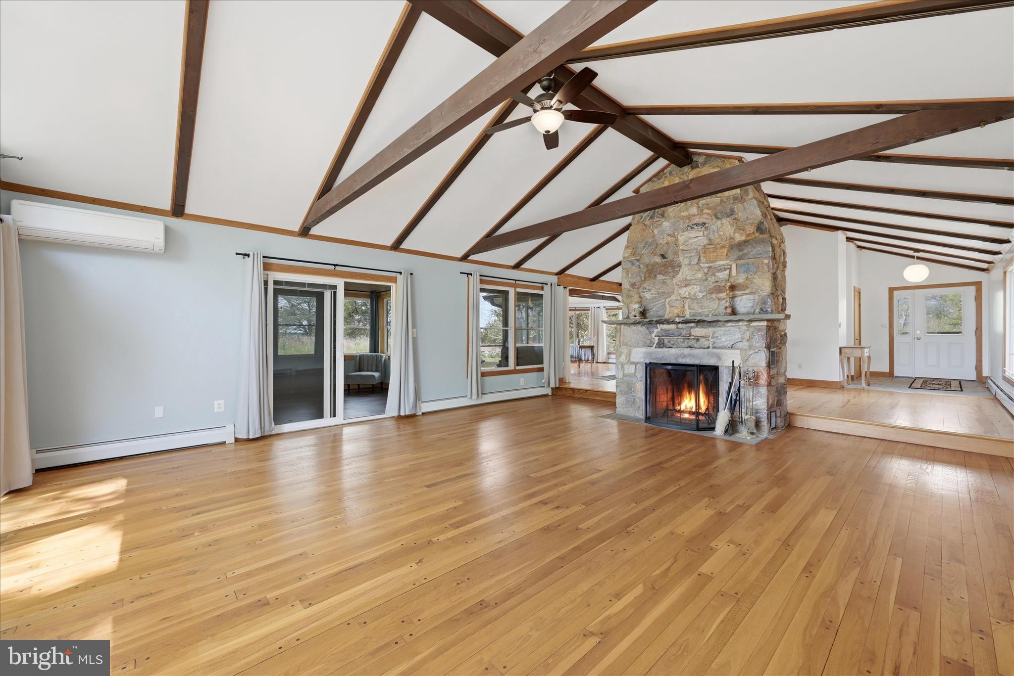 4001 CALMES NECK LANE
