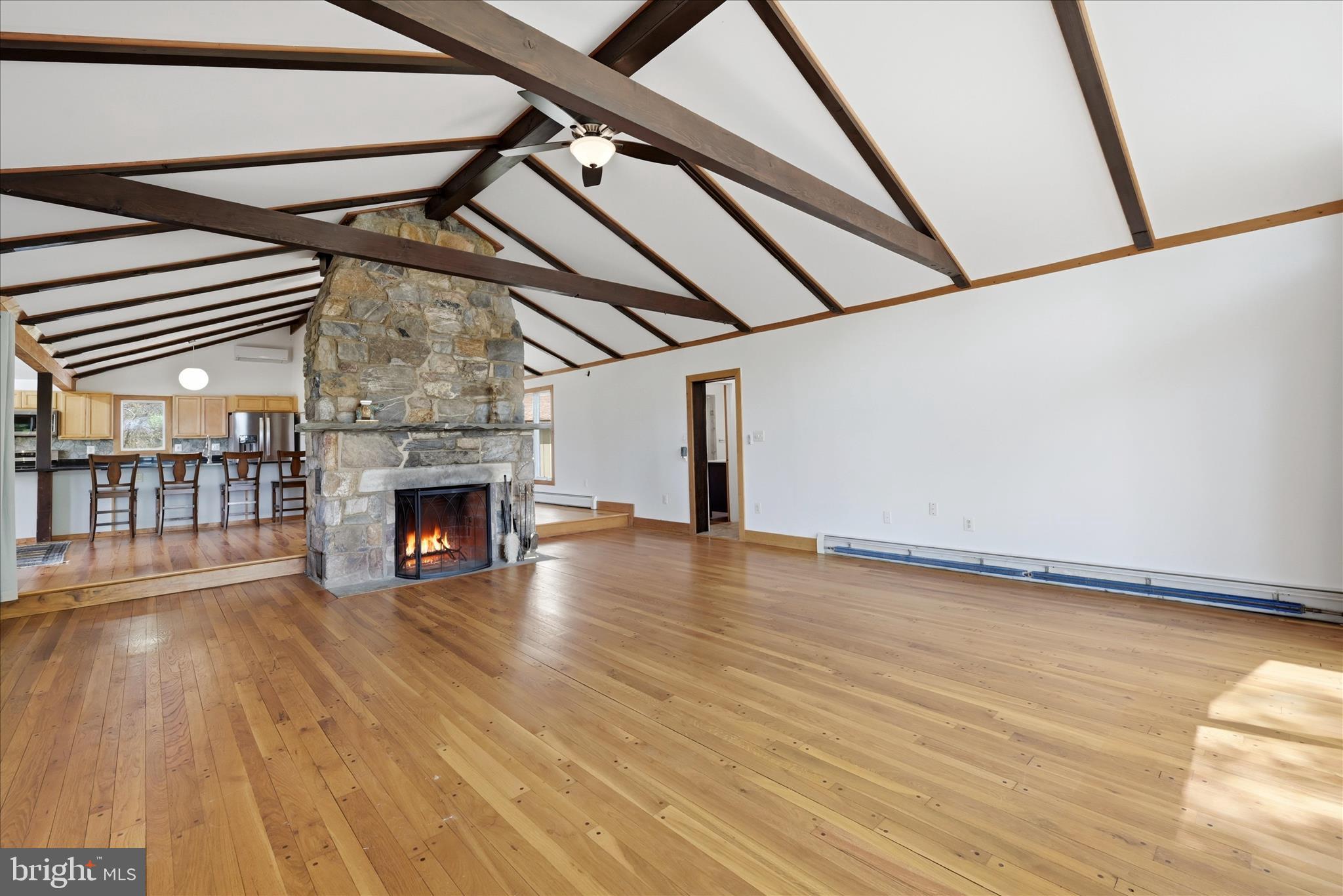 4001 CALMES NECK LANE
