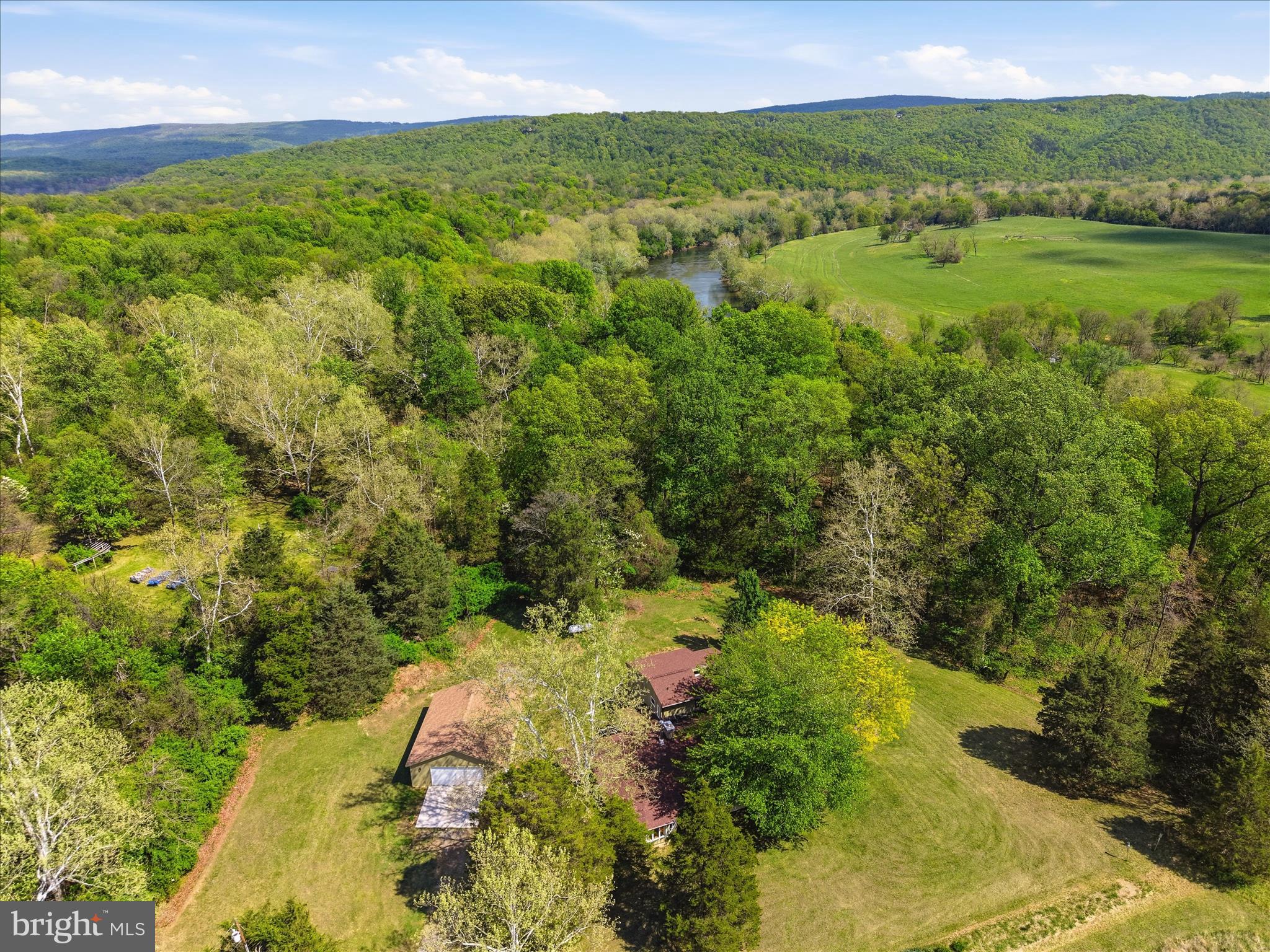 4001 CALMES NECK LANE