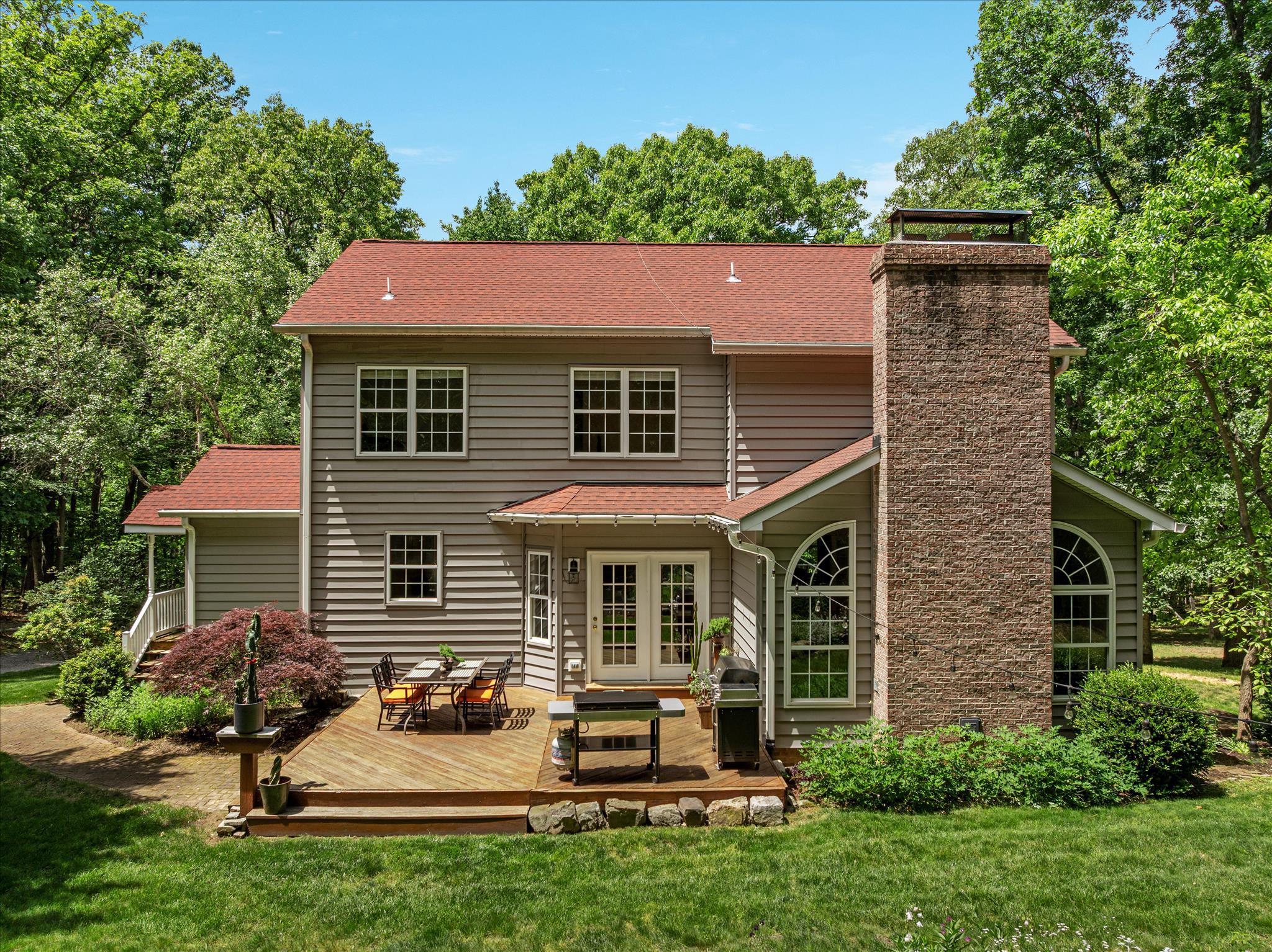 355 DUKE LANE