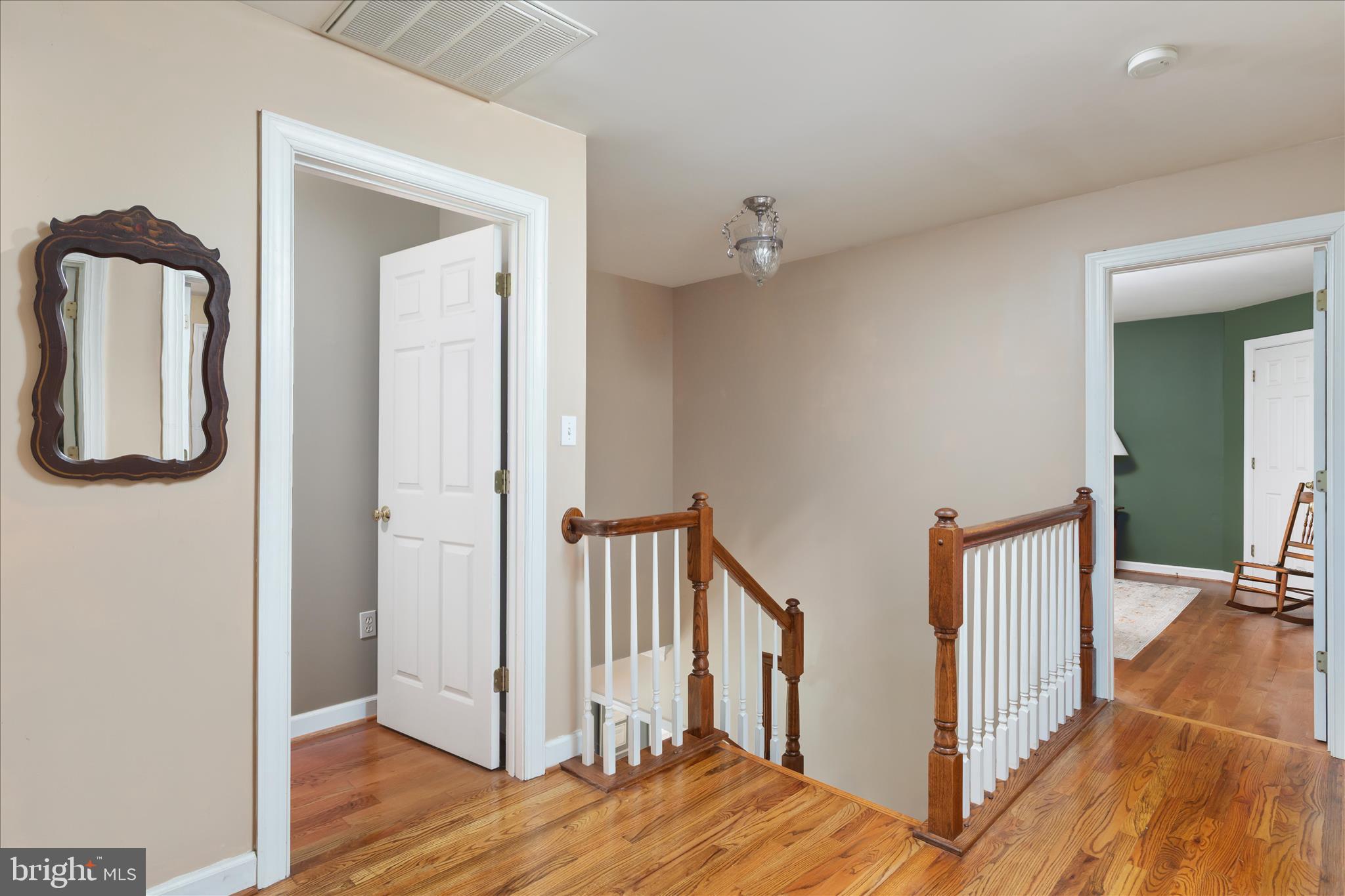 355 DUKE LANE