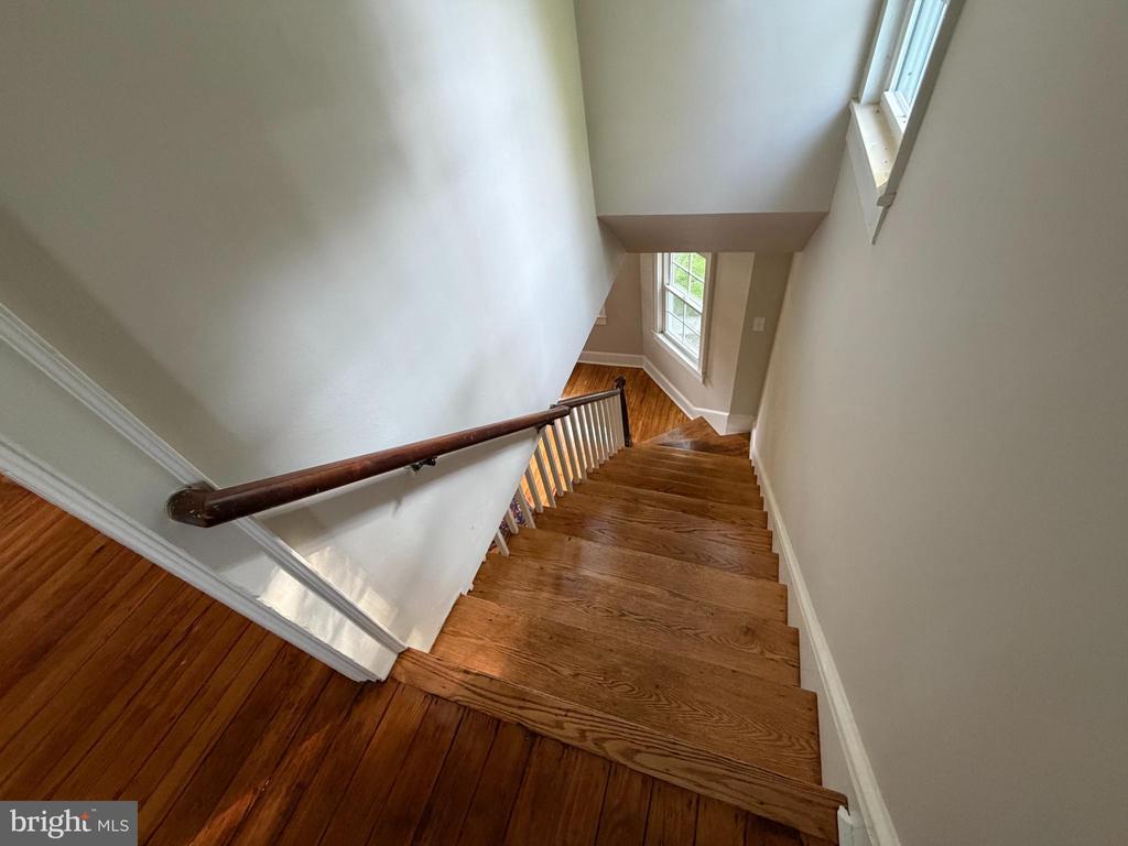 1801 OLD CHAPEL ROAD