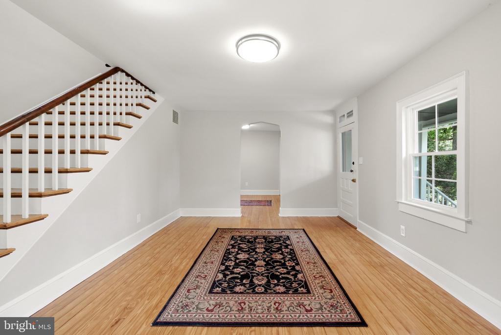 1801 OLD CHAPEL ROAD