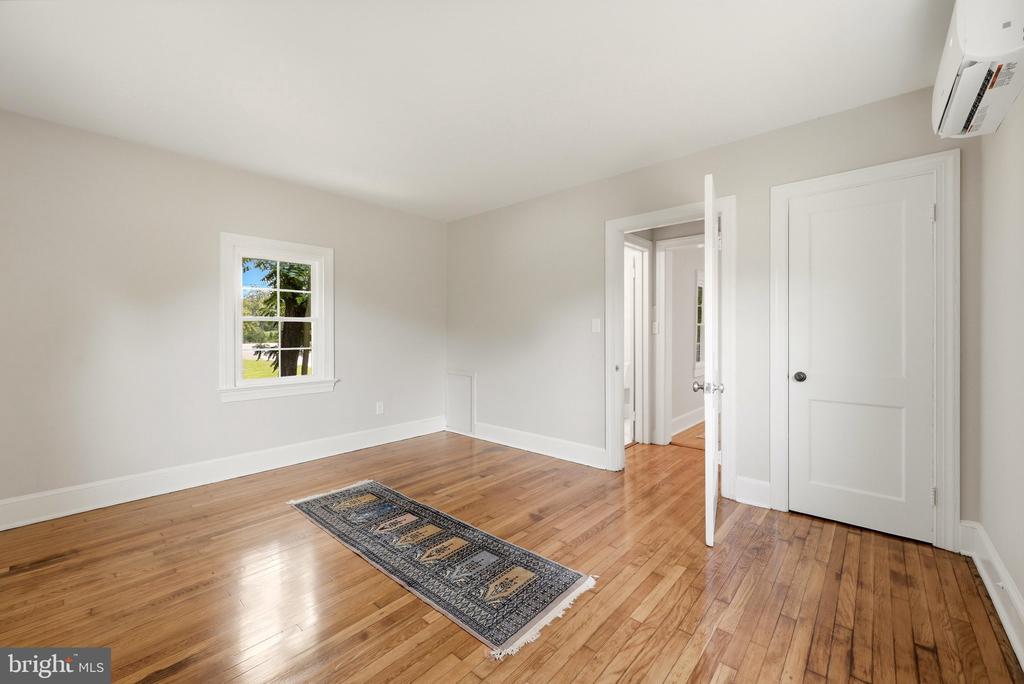 1801 OLD CHAPEL ROAD