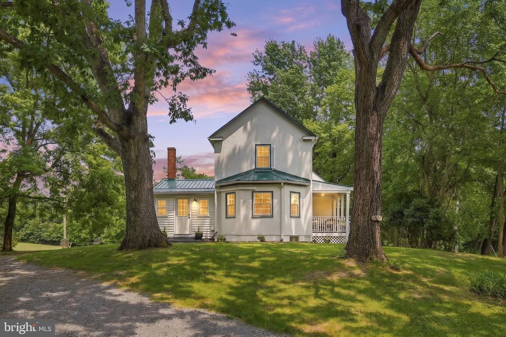 1801 OLD CHAPEL ROAD