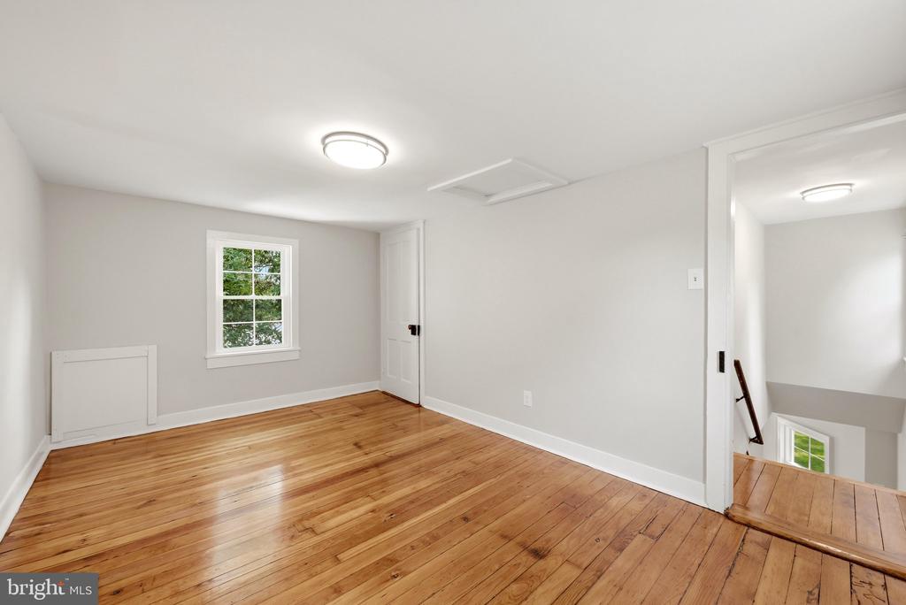 1801 OLD CHAPEL ROAD