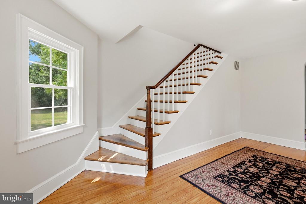 1801 OLD CHAPEL ROAD