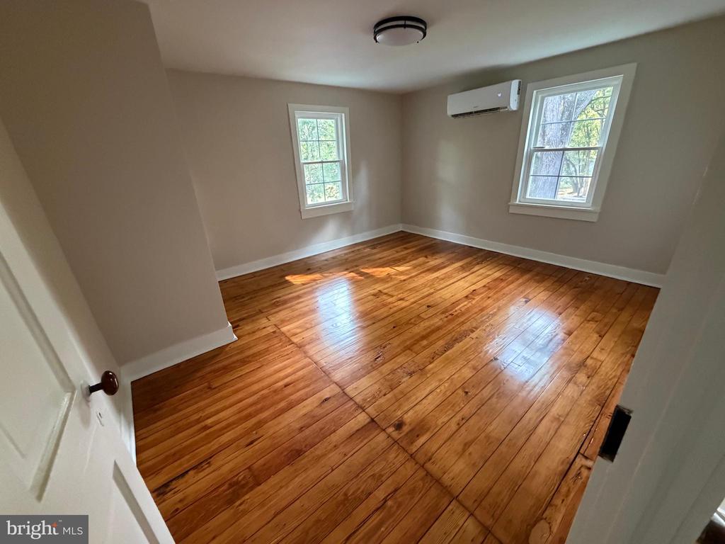 1801 OLD CHAPEL ROAD
