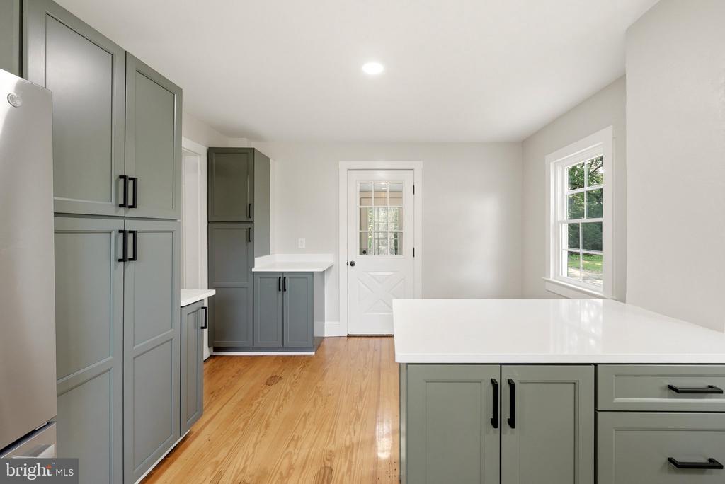 1801 OLD CHAPEL ROAD