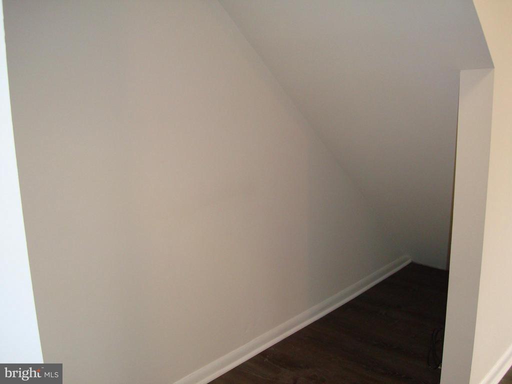204 CAMERON STREET