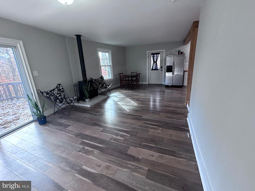 132 PINECREST LN