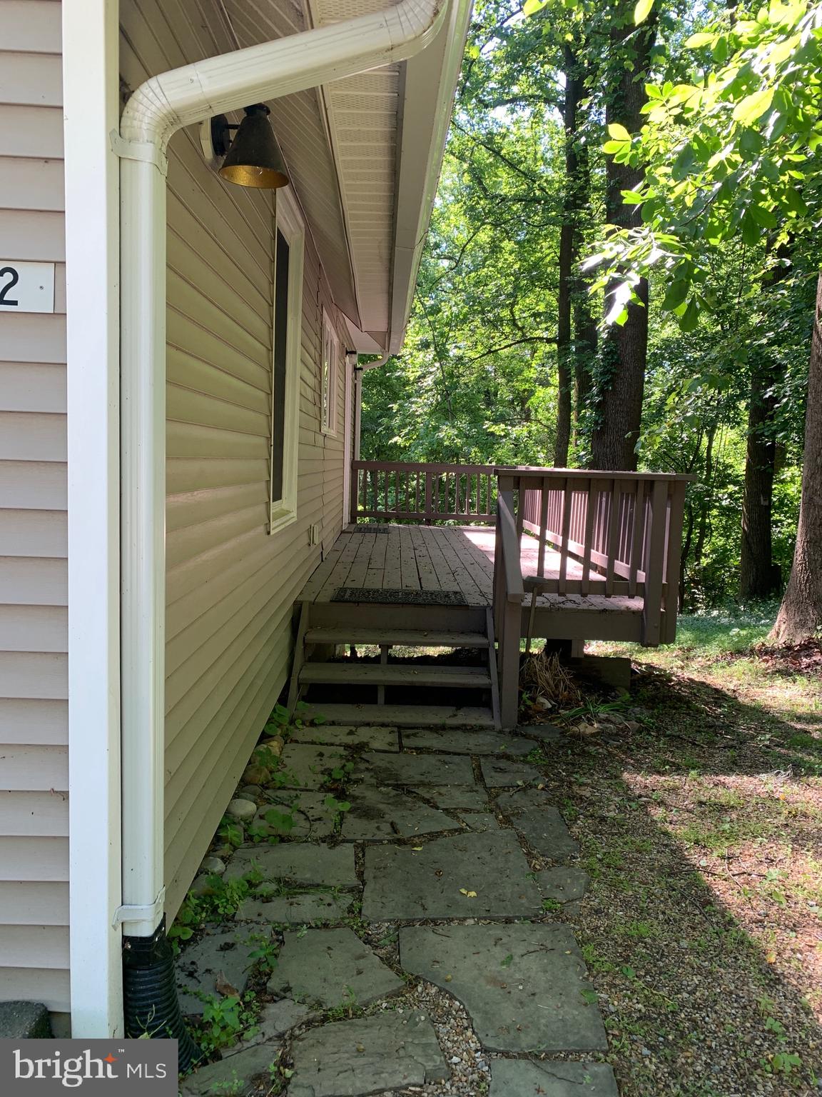 132 PINECREST LN