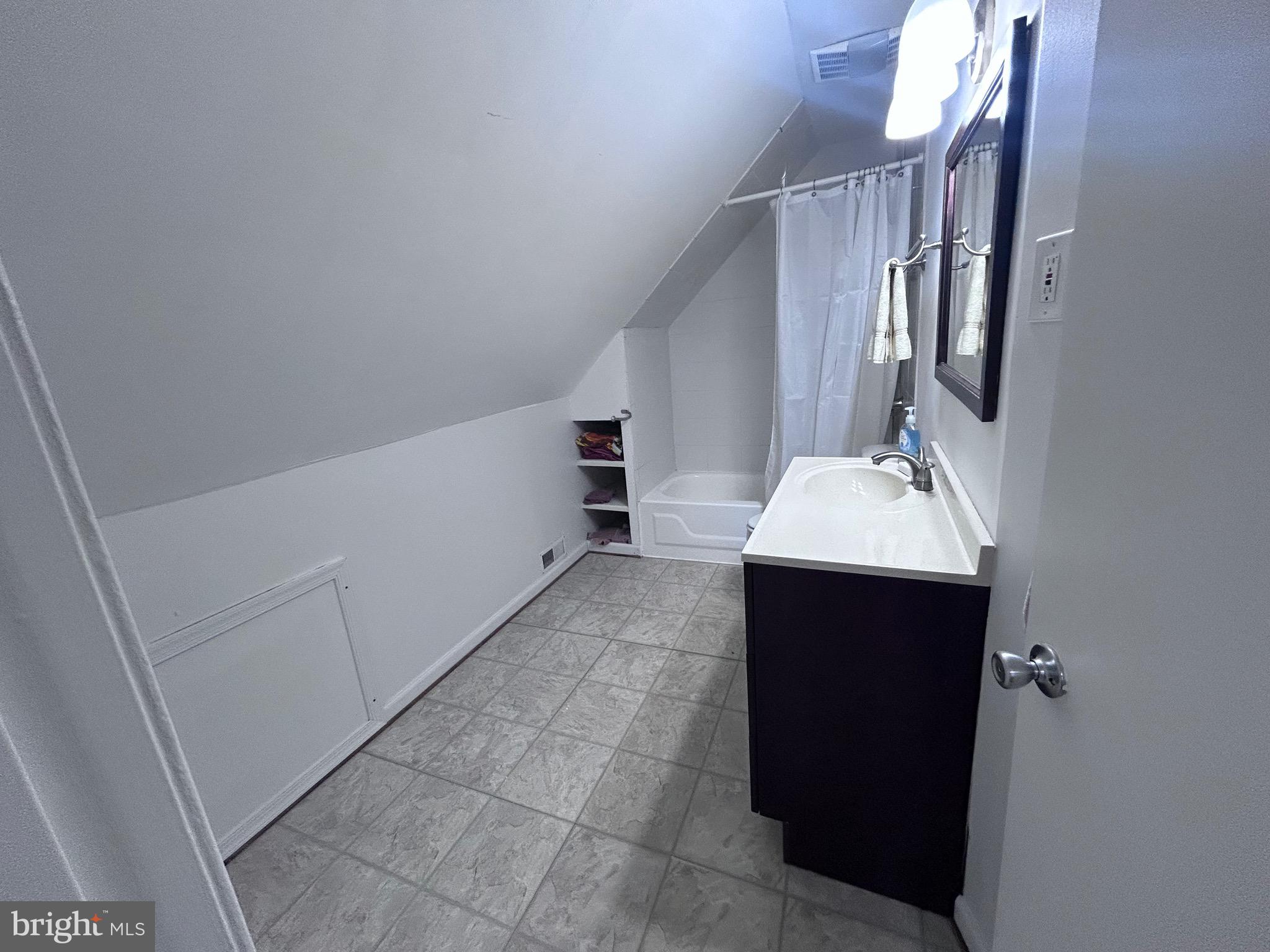 132 PINECREST LN