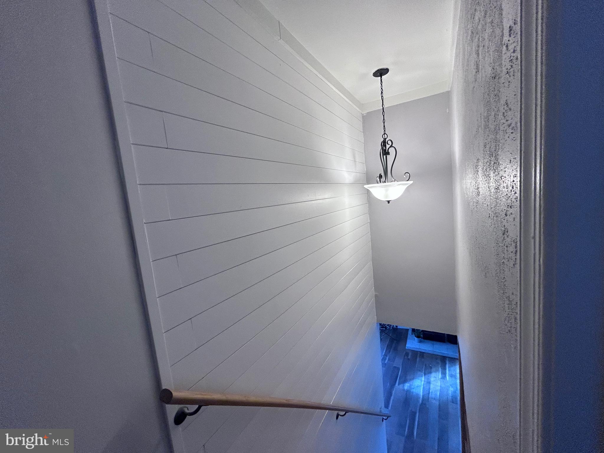 132 PINECREST LN