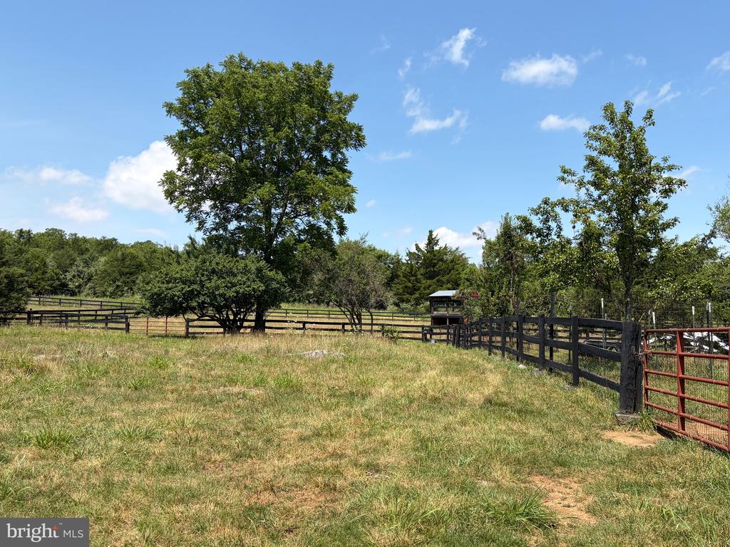 936 GUN BARREL RD