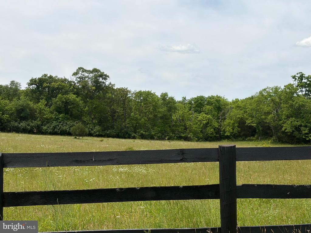 936 GUN BARREL RD