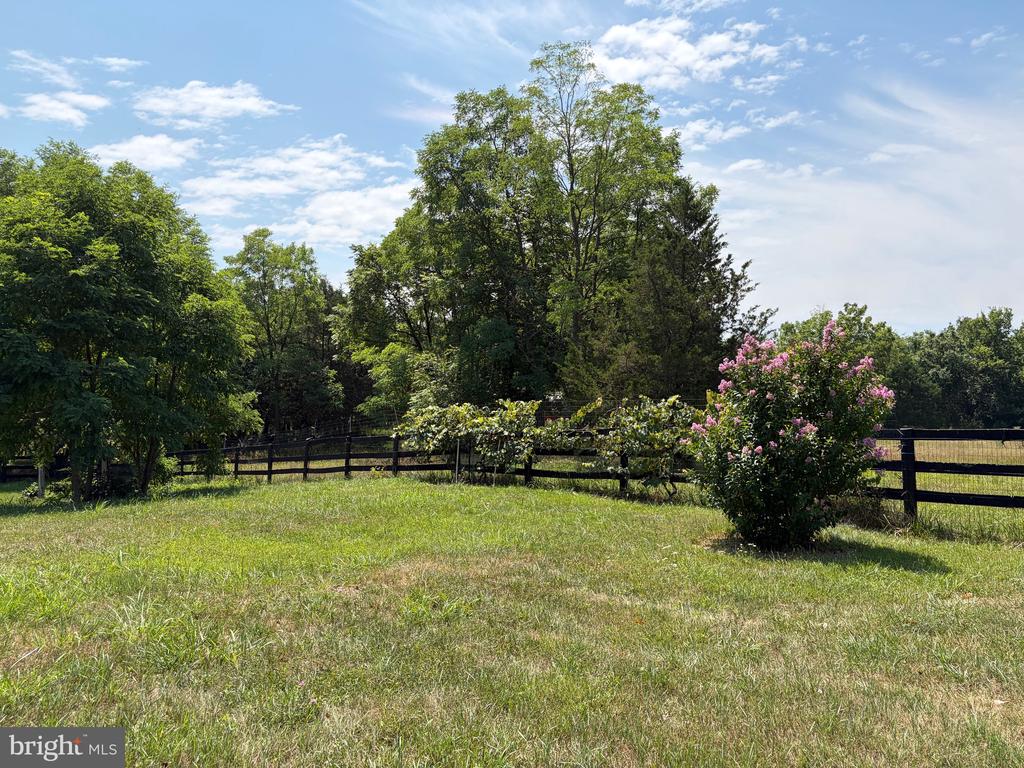 936 GUN BARREL RD