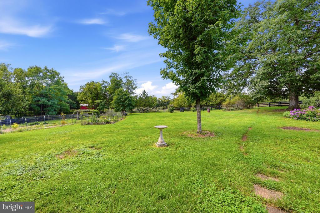 936 GUN BARREL RD