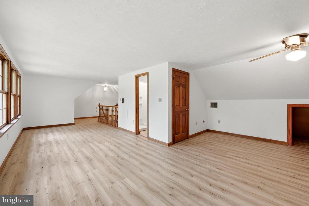 10393 HARRY BYRD HIGHWAY