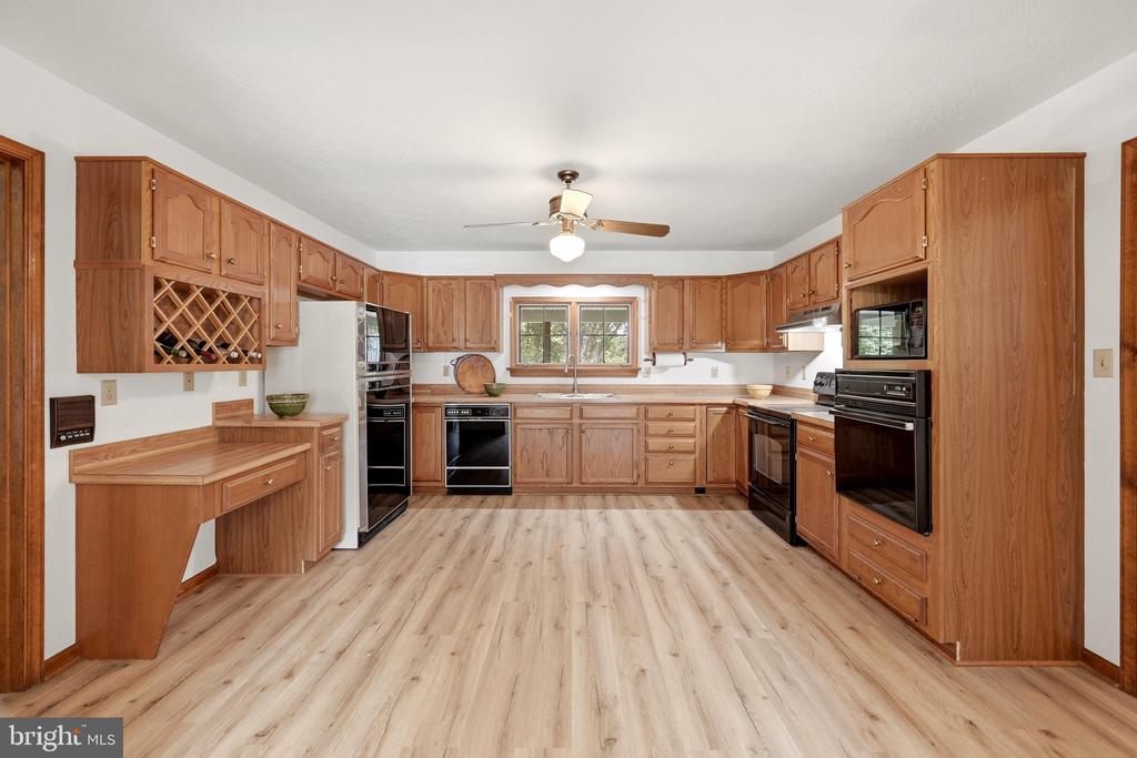 10393 HARRY BYRD HIGHWAY