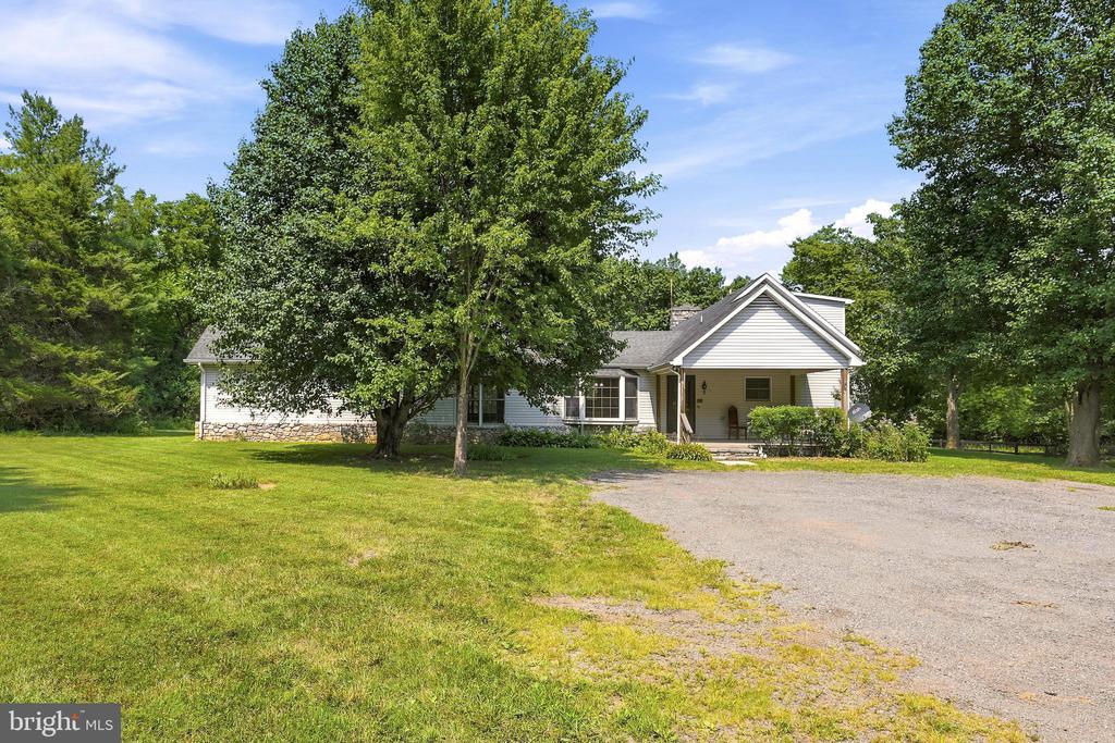 10393 HARRY BYRD HIGHWAY