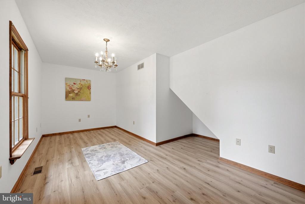 10393 HARRY BYRD HIGHWAY